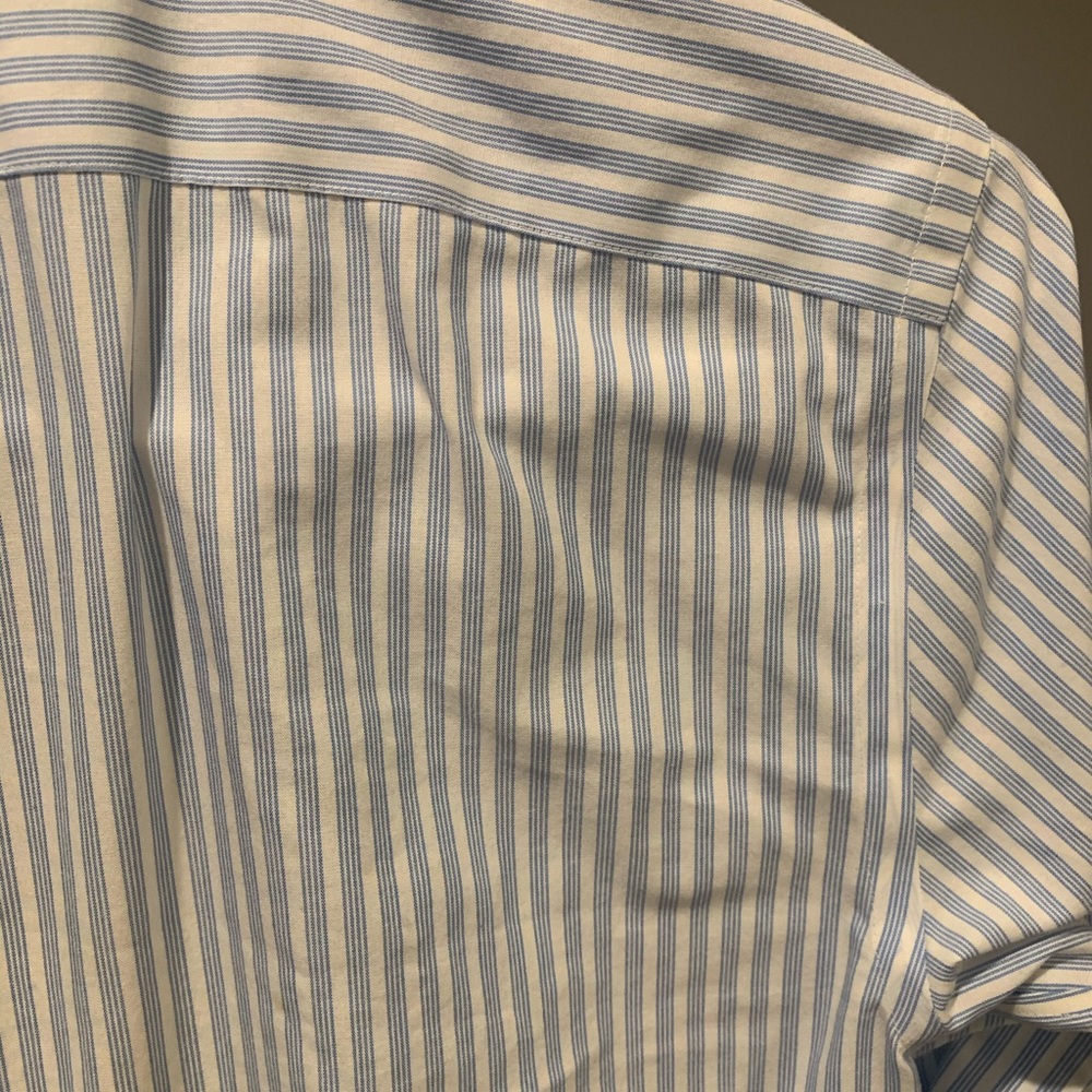 Banana republic button down - Picture 2 of 4